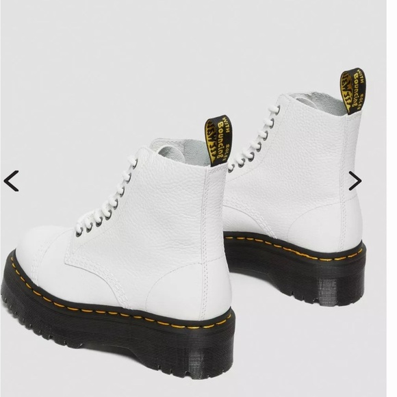 Brand NEW Dr. Martens SINCLAIR MILLED NAPPA LEATHER PLATFORM BOOTS Size 7 Women - Picture 2 of 16